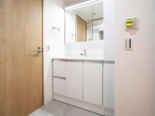 【神奈川県/川崎市高津区子母口】グランシティユーロパレス武蔵中原 洗面所