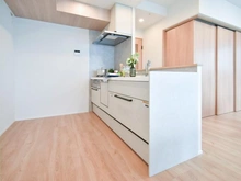 【神奈川県/横浜市磯子区杉田】ヨコハマ・シーナリータワー キッチン