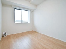 【神奈川県/横浜市磯子区杉田】ヨコハマ・シーナリータワー 洋室