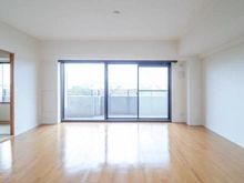 【神奈川県/横浜市磯子区丸山】ヒルトップ横濱根岸セントラルコート リビング・ダイニング