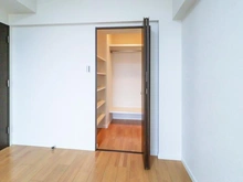 【神奈川県/横浜市磯子区丸山】ヒルトップ横濱根岸セントラルコート 洋室