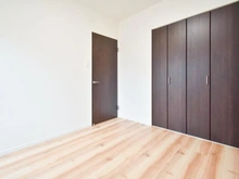 【神奈川県/横浜市中区本郷町】サンクレイン本牧 洋室