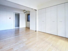 【神奈川県/横浜市中区花咲町】アール・ケープラザ横濱VI 洋室