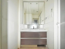 【神奈川県/横浜市中区花咲町】アール・ケープラザ横濱VI 洗面所