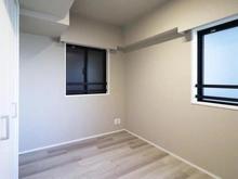 【神奈川県/横浜市南区大橋町】ナイスエスアリーナ弘明寺 洋室