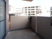 【神奈川県/横浜市南区大橋町】ナイスエスアリーナ弘明寺 バルコニー