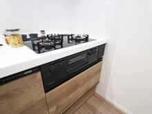 【神奈川県/横浜市南区南太田】シティフラッツ清水ヶ丘 キッチン：三口コンロ