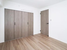 【神奈川県/横浜市南区南太田】シティフラッツ清水ヶ丘 洋室