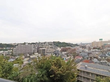 【神奈川県/横浜市南区永田東】モリスガーデンヒルズ井土ヶ谷 眺望：バルコニーから