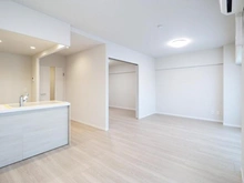 【神奈川県/横浜市南区蒔田町】ワコーレロイヤルヒルズ横浜蒔田 リビング・ダイニング