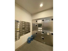 【神奈川県/横浜市磯子区洋光台】リブゼ横浜プリズムコート 宅配BOX