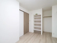 【神奈川県/横浜市中区本牧緑ケ丘】メゾン緑ヶ丘 洋室