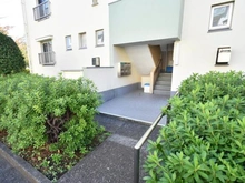 【神奈川県/横浜市南区六ツ川】六ツ川台団地 2-11号棟 アプローチ