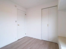 【神奈川県/横浜市神奈川区松見町】WTC菊名マンション 洋室：4.7帖