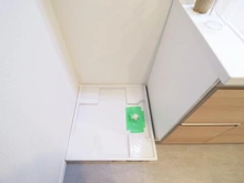 【神奈川県/横浜市神奈川区松見町】WTC菊名マンション 洗面所：洗濯防水パン