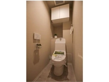 【神奈川県/横浜市中区新山下】ライオンズマンション横濱元町キャナリシア トイレ