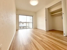 【神奈川県/横浜市瀬谷区三ツ境】三ツ境グリーンハイム 1号棟 洋室