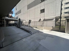 【神奈川県/横浜市南区日枝町】 クレアール吉野町 駐車場