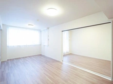 【神奈川県/横浜市中区本牧原】 ルネサンスシティ本牧 リビング・ダイニング