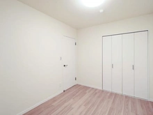 【神奈川県/横浜市中区本牧原】 ルネサンスシティ本牧 洋室