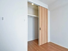 【神奈川県/横浜市磯子区東町】ブライト横濱根岸 洋室