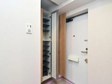 【神奈川県/横浜市磯子区東町】ブライト横濱根岸 玄関