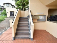 【神奈川県/横浜市中区豆口台】グレイス山手弐番館 共用部