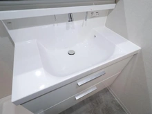 【神奈川県/横浜市中区新山下】新山下ベイシティ 6号棟 洗面所