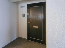 【神奈川県/横浜市中区新山下】新山下ベイシティ 6号棟 玄関