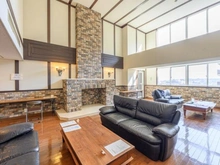 【神奈川県/横浜市港南区日野】クイーンズ・ガーデン　ヒルトップ・レジデンス 共用部