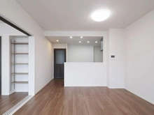 【神奈川県/横浜市中区根岸旭台】レガティス横濱山手 リビング・ダイニング