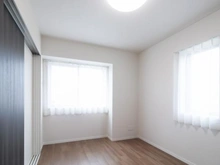 【神奈川県/横浜市中区根岸旭台】レガティス横濱山手 洋室