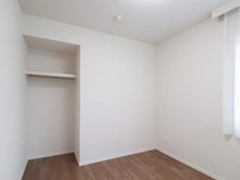 【神奈川県/横浜市中区根岸旭台】レガティス横濱山手 洋室