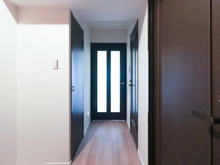 【神奈川県/横浜市磯子区丸山】ヒルトップ横濱根岸セントラルコート 廊下