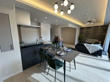 【神奈川県/横浜市中区元浜町】プロスタイル横浜馬車道 リビング・ダイニング：※家具・調度品等は本体価格に含まれません。