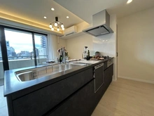 【神奈川県/横浜市中区元浜町】プロスタイル横浜馬車道 キッチン