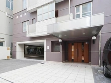 【神奈川県/横浜市中区山下町】ミオカステーロ横濱関内 アプローチ