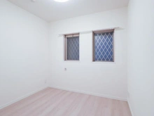 【神奈川県/横浜市中区山下町】ミオカステーロ横濱関内 サービスルーム（納戸）