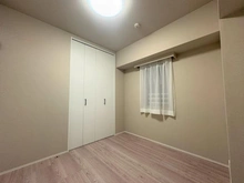 【神奈川県/横浜市中区弁天通】 サングレイス関内 洋室