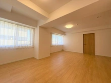 【神奈川県/横浜市中区弥生町】ストークタワー大通り公園I リビング・ダイニング