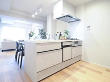 【神奈川県/横浜市南区白妙町】ガーデンプラザ横浜南 キッチン