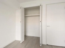 【神奈川県/横浜市磯子区磯子】磯子レインボーハイツ 洋室：収納