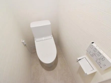 【神奈川県/横浜市磯子区磯子】磯子レインボーハイツ トイレ