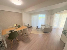 【神奈川県/横浜市磯子区森】 ヴェレーナシティパレ・ド・シエル　カルティエ2 リビング・ダイニング：（右奥）洋室