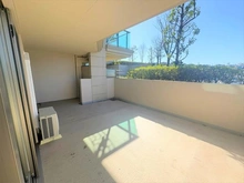 【神奈川県/横浜市磯子区森】 ヴェレーナシティパレ・ド・シエル　カルティエ2 バルコニー