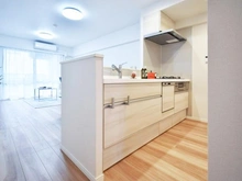 【神奈川県/横浜市磯子区磯子】 ビツグヴアン磯子汐見台 キッチン