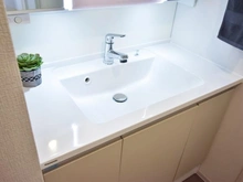 【神奈川県/横浜市磯子区磯子】 ビツグヴアン磯子汐見台 洗面化粧台