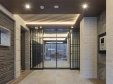 【神奈川県/藤沢市鵠沼海岸】ヴェレーナグラン江ノ島鵠沼海岸 エントランス