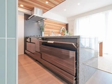 【神奈川県/藤沢市鵠沼海岸】ヴェレーナグラン江ノ島鵠沼海岸 キッチン