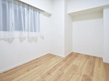 【神奈川県/横浜市中区吉田町】イニシアイオ横濱関内 洋室